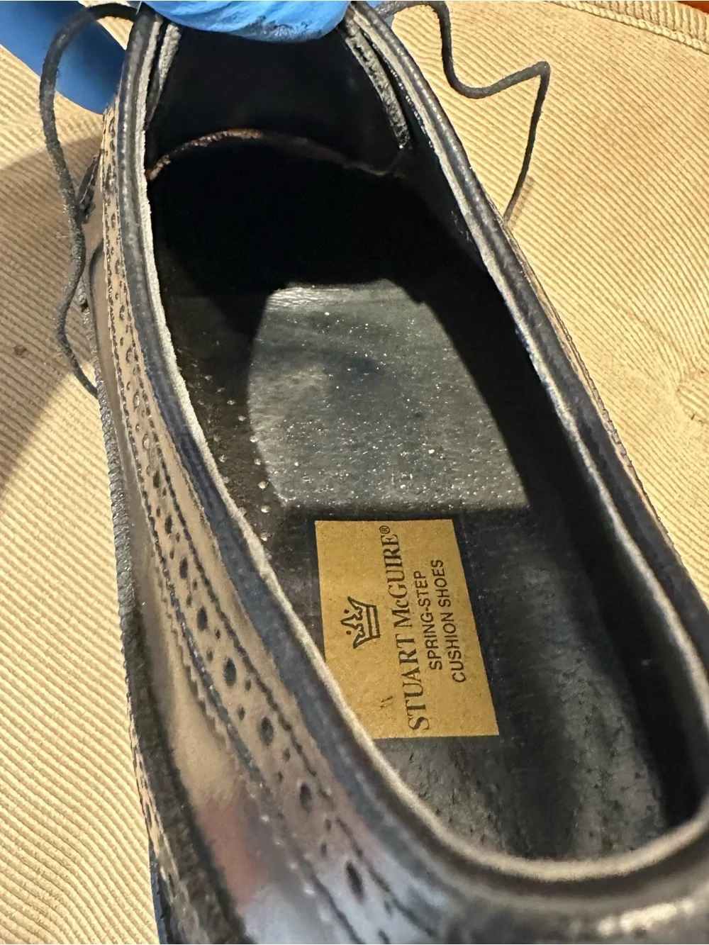 Stuart McGuire Vintage Brogue Derby Shoes - Classic Leather Lace-Up.